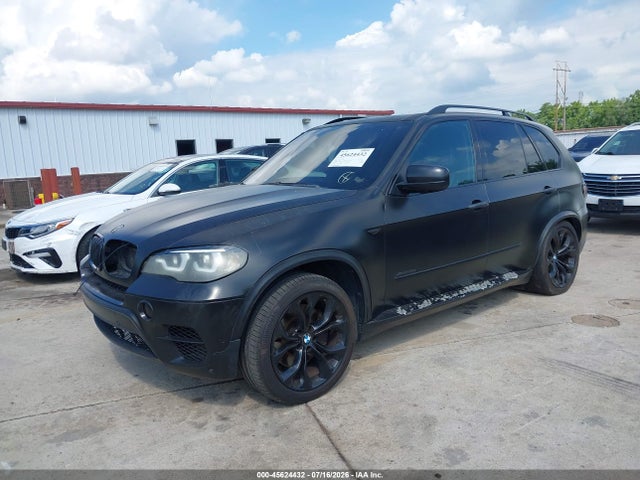 45624432 :رقم المزاد ، 5UXZV8C54BL417751 vin ، 2011 Bmw X5 Xdrive50i مزاد بيع