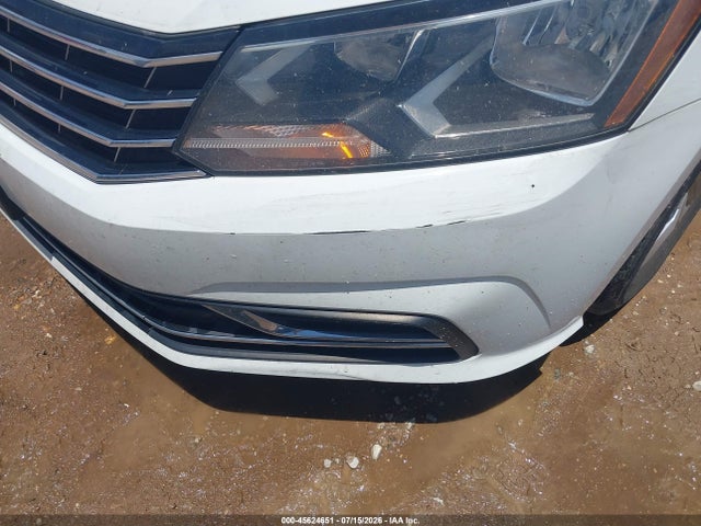 2016 Volkswagen Passat 1.8t S მანქანა იყიდება აუქციონზე, vin: 1VWAT7A37GC003867, აუქციონის ნომერი: 45624651