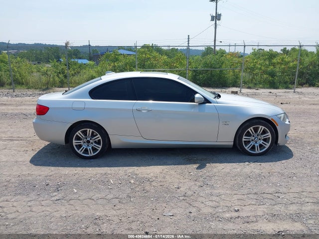 2013 Bmw 335i Xdrive მანქანა იყიდება აუქციონზე, vin: WBAKF9C53DE672630, აუქციონის ნომერი: 45624684
