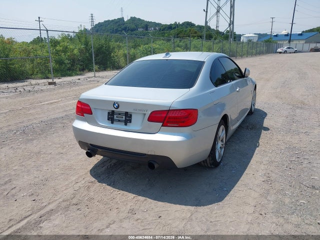 2013 Bmw 335i Xdrive მანქანა იყიდება აუქციონზე, vin: WBAKF9C53DE672630, აუქციონის ნომერი: 45624684
