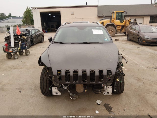 2017 Jeep Cherokee Latitude მანქანა იყიდება აუქციონზე, vin: 1C4PJMCS4HW594570, აუქციონის ნომერი: 45624708