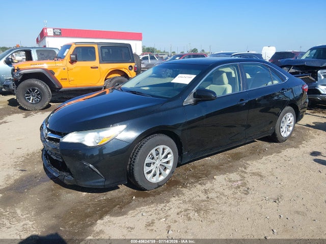 Продажа на аукционе авто 2015 Toyota Camry Le, vin: 4T1BF1FK2FU043645, номер лота: 45624759