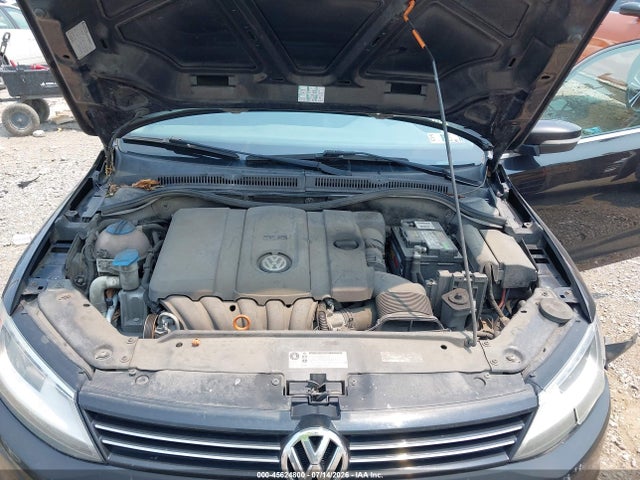 2013 Volkswagen Jetta 2.5l Se მანქანა იყიდება აუქციონზე, vin: 3VWDP7AJ4DM257319, აუქციონის ნომერი: 45624800