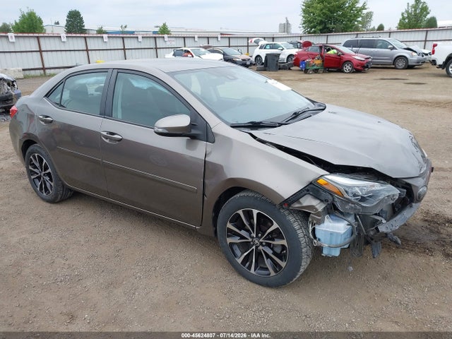2018 2T1BURHE6JC048403 zdjęcie główne