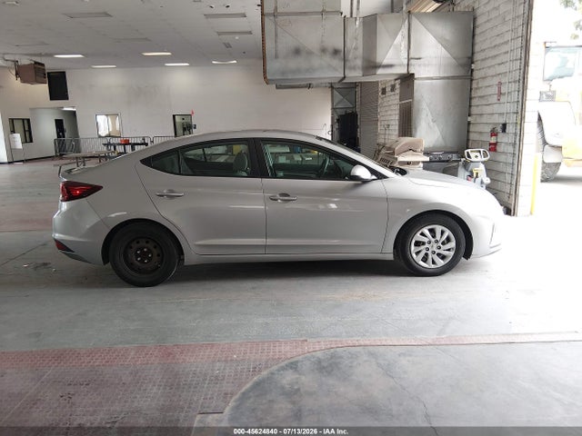 Hyundai ELANTRA SE 2020 5NPD74LF3LH607053 Image 13
