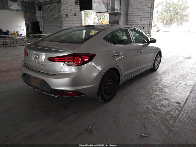 Hyundai ELANTRA SE 2020 5NPD74LF3LH607053 Image 4