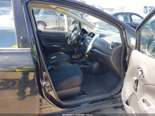 Продаж на аукціоні авто 2015 Nissan Versa Note S Plus, vin: 3N1CE2CPXFL401718, номер лоту: 45624873