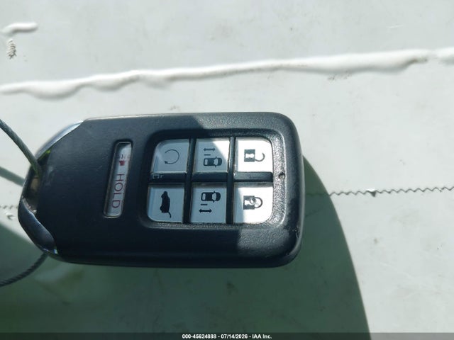 5FNRL6H70KB105256 Honda Odyssey Ex-l