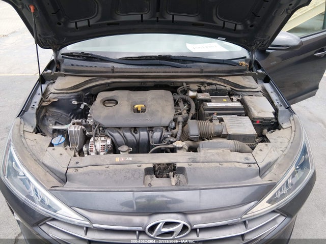 Auction sale of the 2020 Hyundai Elantra Se, vin: 5NPD74LF6LH615941, lot number: 45624904