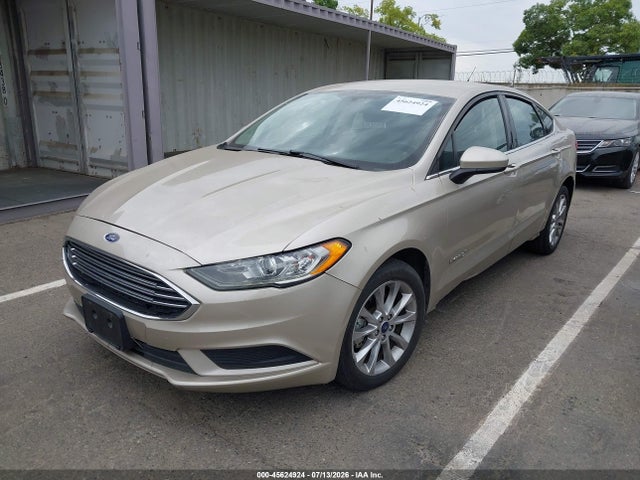 Ford Fusion Hybrid Se 2017 3FA6P0LU1HR385722 Image 2