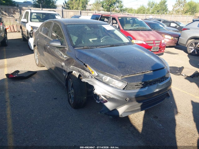 45624947 :رقم المزاد ، 3KPF24AD9NE490692 vin ، 2022 Kia Forte Lxs مزاد بيع