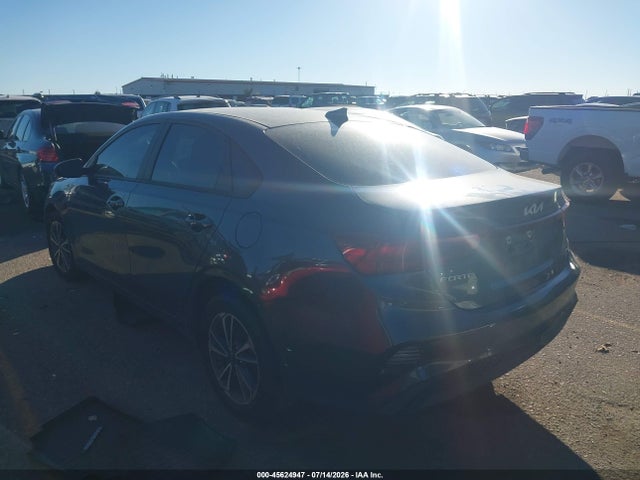 45624947 :رقم المزاد ، 3KPF24AD9NE490692 vin ، 2022 Kia Forte Lxs مزاد بيع