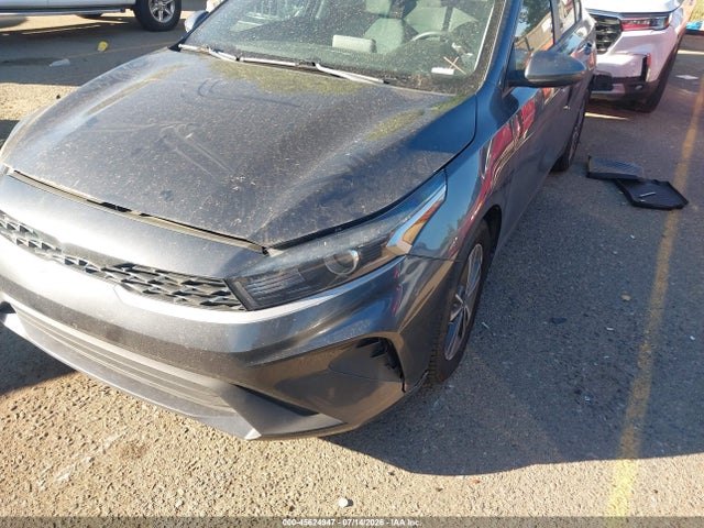 45624947 :رقم المزاد ، 3KPF24AD9NE490692 vin ، 2022 Kia Forte Lxs مزاد بيع