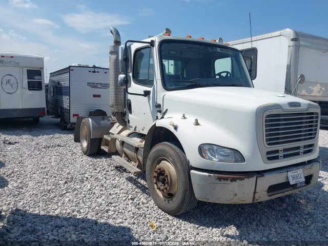 Продаж на аукціоні авто 2007 Freightliner M2 112 Medium Duty, vin: 1FUBC5CV97HW67559, номер лоту: 45624971