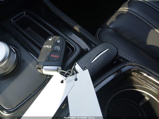 Продажа на аукционе авто 2019 Chrysler 300 300s, vin: 2C3CCABGXKH700891, номер лота: 45624982