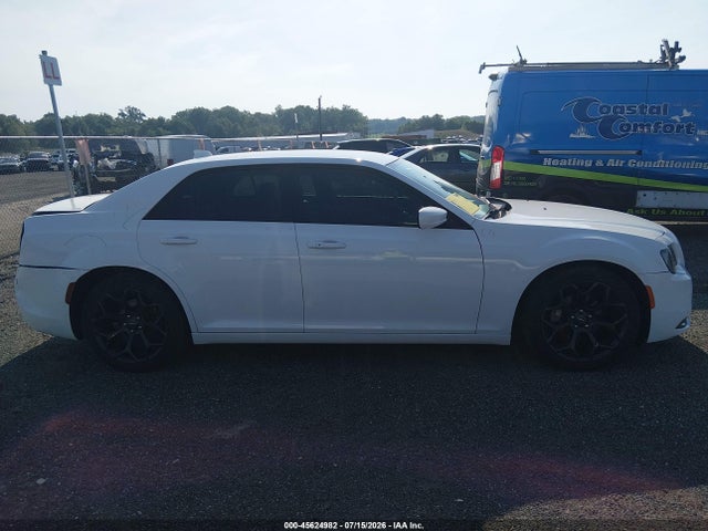 Продажа на аукционе авто 2019 Chrysler 300 300s, vin: 2C3CCABGXKH700891, номер лота: 45624982