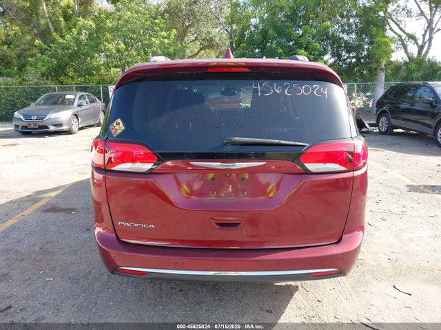 2017 Chrysler Pacifica Touring-l Plus მანქანა იყიდება აუქციონზე, vin: 2C4RC1EG0HR684074, აუქციონის ნომერი: 45625024