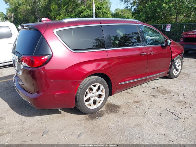 2017 Chrysler Pacifica Touring-l Plus მანქანა იყიდება აუქციონზე, vin: 2C4RC1EG0HR684074, აუქციონის ნომერი: 45625024