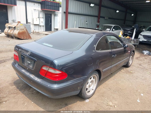 Продаж на аукціоні авто 1999 Mercedes-benz Clk 320, vin: WDBLJ65G5XF060851, номер лоту: 45625026