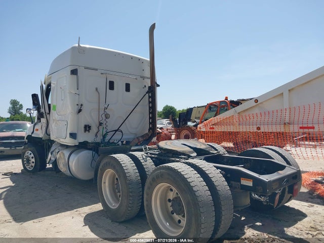 2014 Freightliner Cascadia 125 მანქანა იყიდება აუქციონზე, vin: 3AKJGLD60ESFZ3509, აუქციონის ნომერი: 45625031