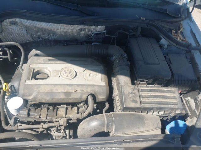 2017 Volkswagen Tiguan მანქანა იყიდება აუქციონზე, vin: WVGAV7AX1HK009098, აუქციონის ნომერი: 45625057