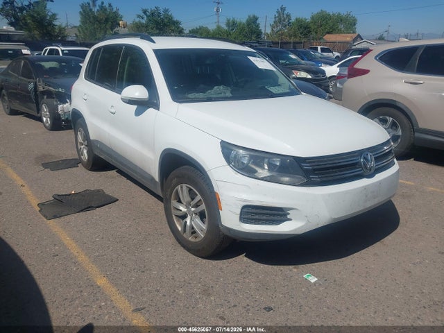 2017 Volkswagen Tiguan მანქანა იყიდება აუქციონზე, vin: WVGAV7AX1HK009098, აუქციონის ნომერი: 45625057