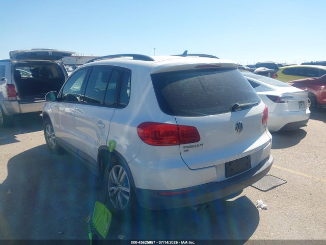 2017 Volkswagen Tiguan მანქანა იყიდება აუქციონზე, vin: WVGAV7AX1HK009098, აუქციონის ნომერი: 45625057