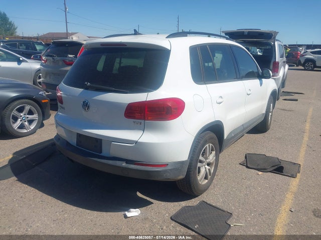 2017 Volkswagen Tiguan მანქანა იყიდება აუქციონზე, vin: WVGAV7AX1HK009098, აუქციონის ნომერი: 45625057