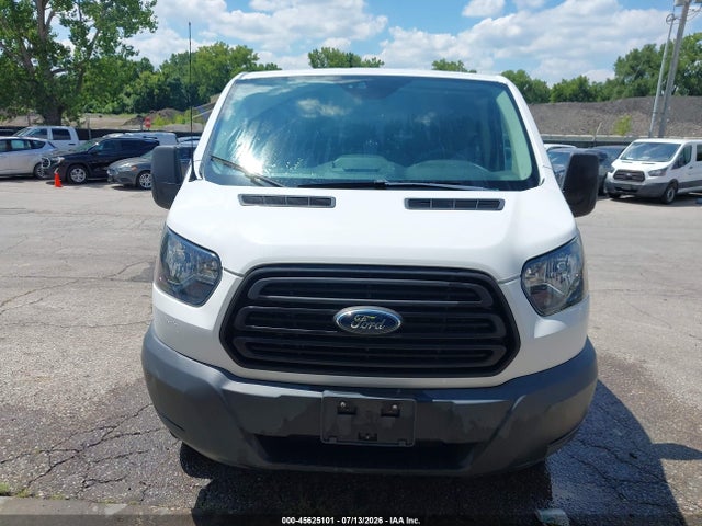 1FBZX2ZM0JKB52861 Ford Transit-350 Xl