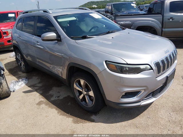 Auction sale of the 2019 Jeep Cherokee Limited 4x4, vin: 1C4PJMDXXKD438238, lot number: 45625137