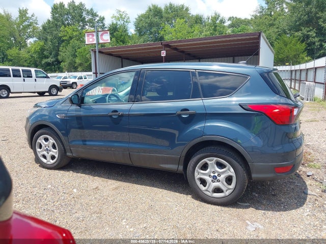 Ford ESCAPE S 2019 1FMCU0F79KUB66837 Image 18