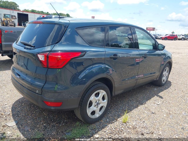 Ford ESCAPE S 2019 1FMCU0F79KUB66837 Image 4