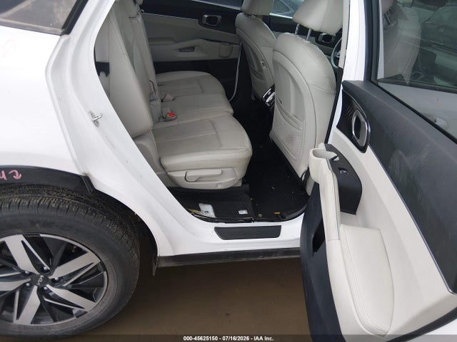 Продажа на аукционе авто 2022 Kia Sorento S, vin: 5XYRL4LC6NG085584, номер лота: 45625150