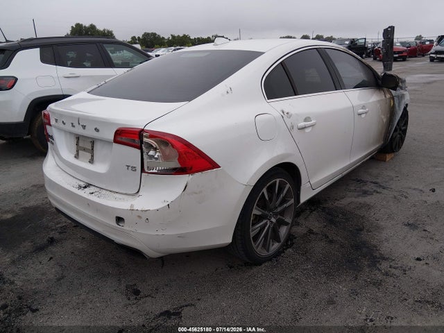 Aukcja sprzedaży 2015 Volvo S60 T5 Premier, vin: YV140MFB0F1300622, numer aukcji: 45625180