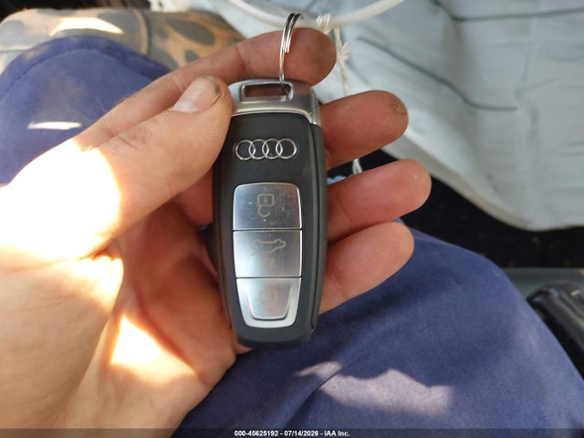 Продаж на аукціоні авто 2022 Audi A3 Premium Plus 40 Tfsi Quattro S Tronic, vin: WAUHUDGYXNA099614, номер лоту: 45625192