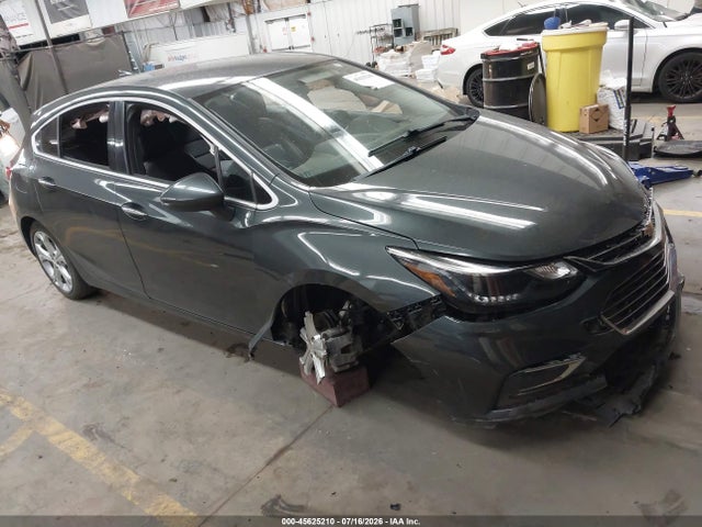 2018 3G1BF6SM6JS617111 main image