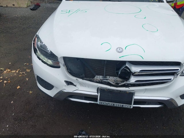 45625212 :رقم المزاد ، WDC0G4JB1HF115020 vin ، 2017 Mercedes-benz Glc 300 مزاد بيع