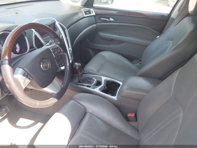 45625221 :رقم المزاد ، 3GYFNAEY2AS656639 vin ، 2010 Cadillac Srx Luxury Collection مزاد بيع