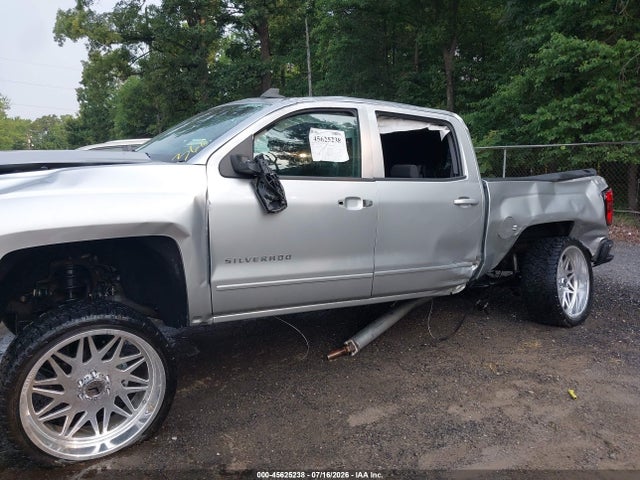 45625238 :رقم المزاد ، 3GCUKREC2JG603676 vin ، 2018 Chevrolet Silverado 1500 1lt مزاد بيع