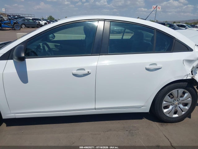 1G1PB5SG9G7179164 Chevrolet Cruze Limited Ls Manual
