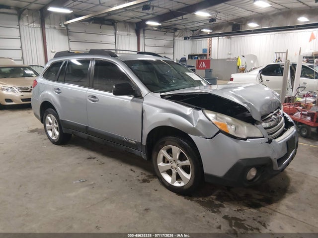 Aukcja sprzedaży 2014 Subaru Outback 2.5i, vin: 4S4BRCAC2E3262385, numer aukcji: 45625328