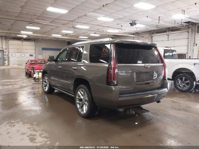 Продаж на аукціоні авто 2016 Cadillac Escalade Premium Collection, vin: 1GYS4CKJ8GR371878, номер лоту: 45625333