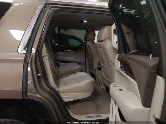 Продаж на аукціоні авто 2016 Cadillac Escalade Premium Collection, vin: 1GYS4CKJ8GR371878, номер лоту: 45625333