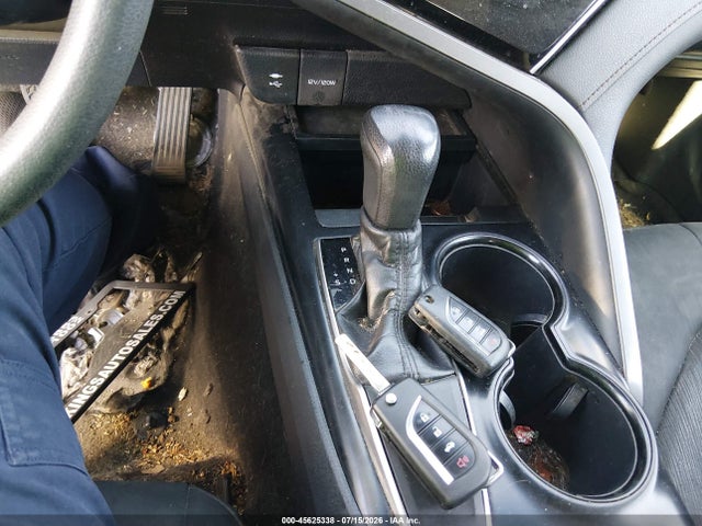 4T1B11HK4JU578173 Toyota CAMRY LE