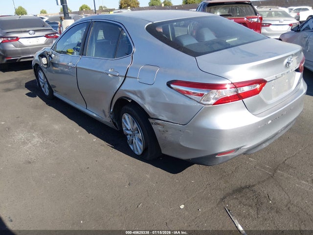 4T1B11HK4JU578173 Toyota CAMRY LE