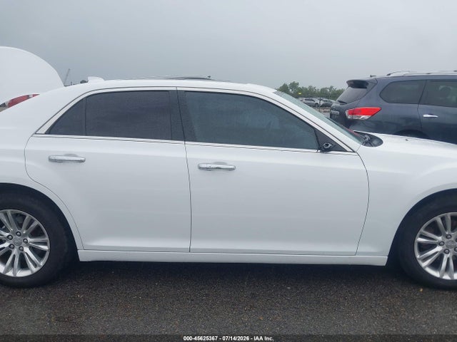 2C3CCAEG7FH755266 Chrysler 300C