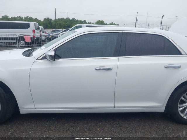 2C3CCAEG7FH755266 Chrysler 300C