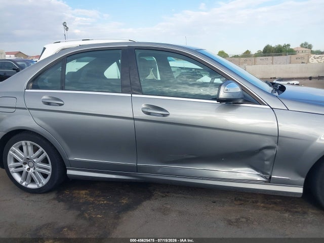 Продажа на аукционе авто 2009 Mercedes-benz C 300 Luxury 4matic/sport 4matic, vin: WDDGF81X09R071057, номер лота: 45625475
