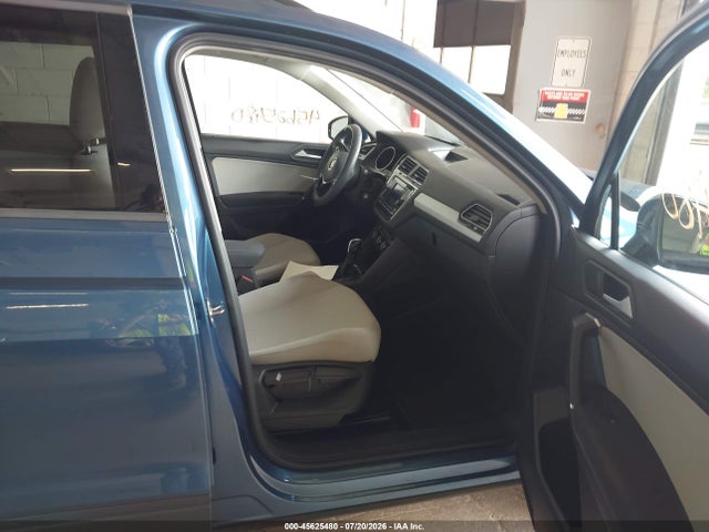 Продаж на аукціоні авто 2020 Volkswagen Tiguan 2.0t S, vin: 3VV0B7AX3LM143364, номер лоту: 45625480