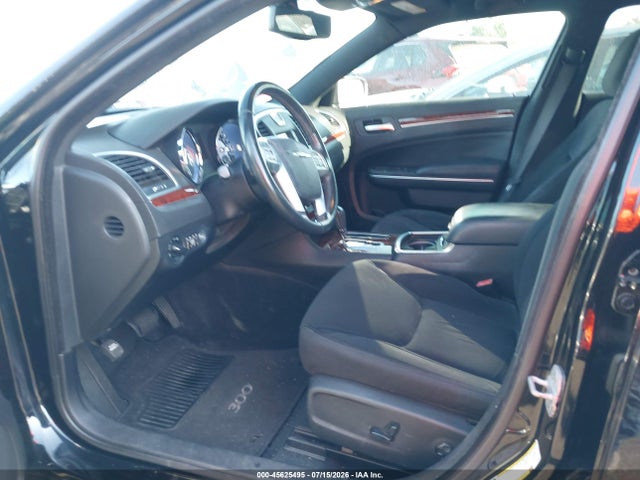 Продажа на аукционе авто 2012 Chrysler 300, vin: 2C3CCAAG7CH113826, номер лота: 45625495